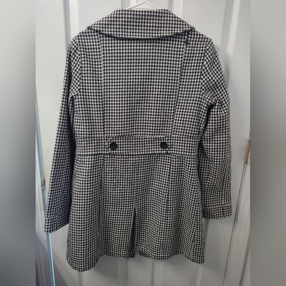 Volcom Pea Coat - Picture 4 of 5